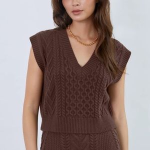 Aritzia Babaton Emporia Vest, Size XXS